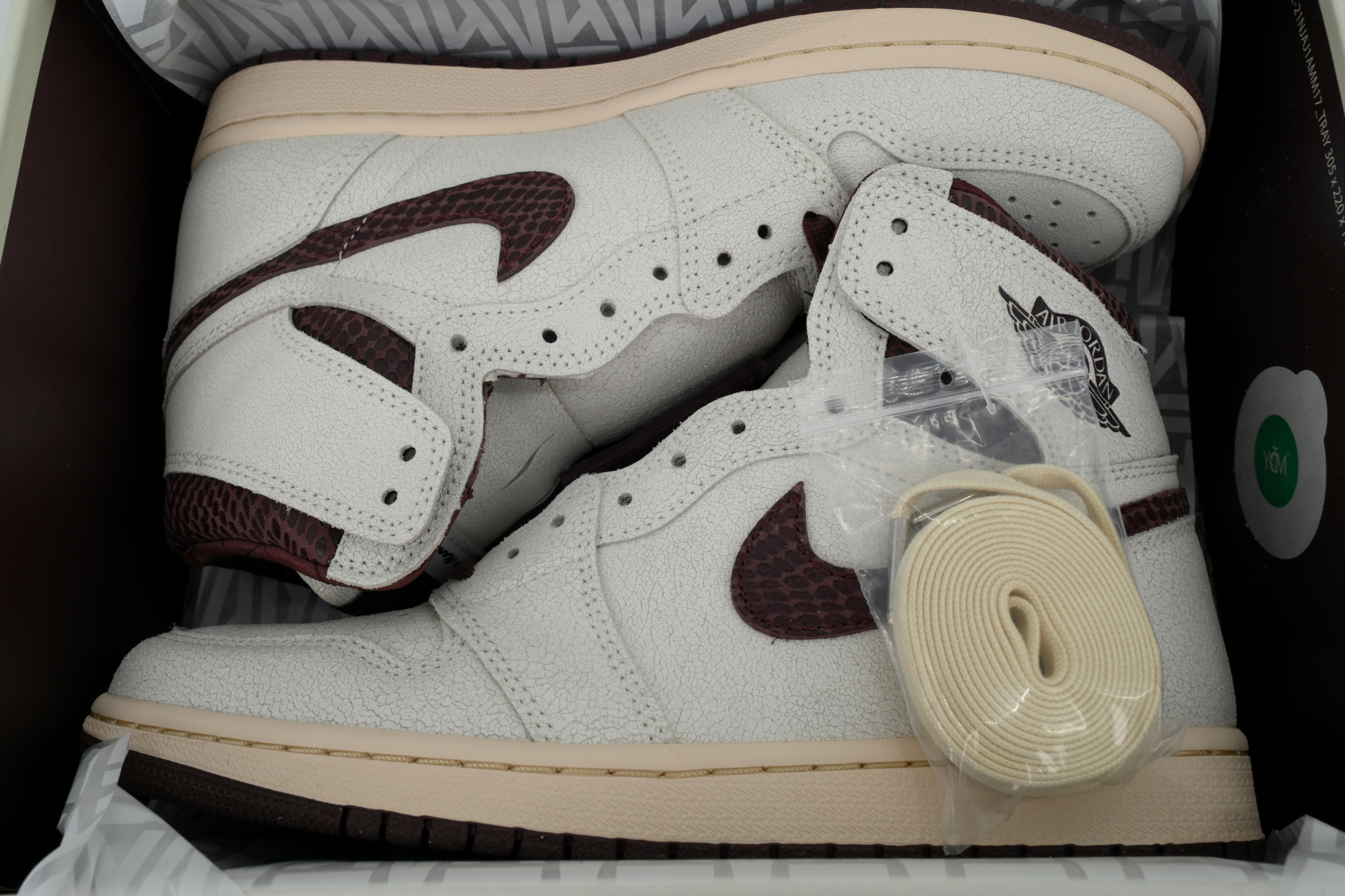 Air Jordan 1 High OG Grey Brown Snake Pattern DO7097-100