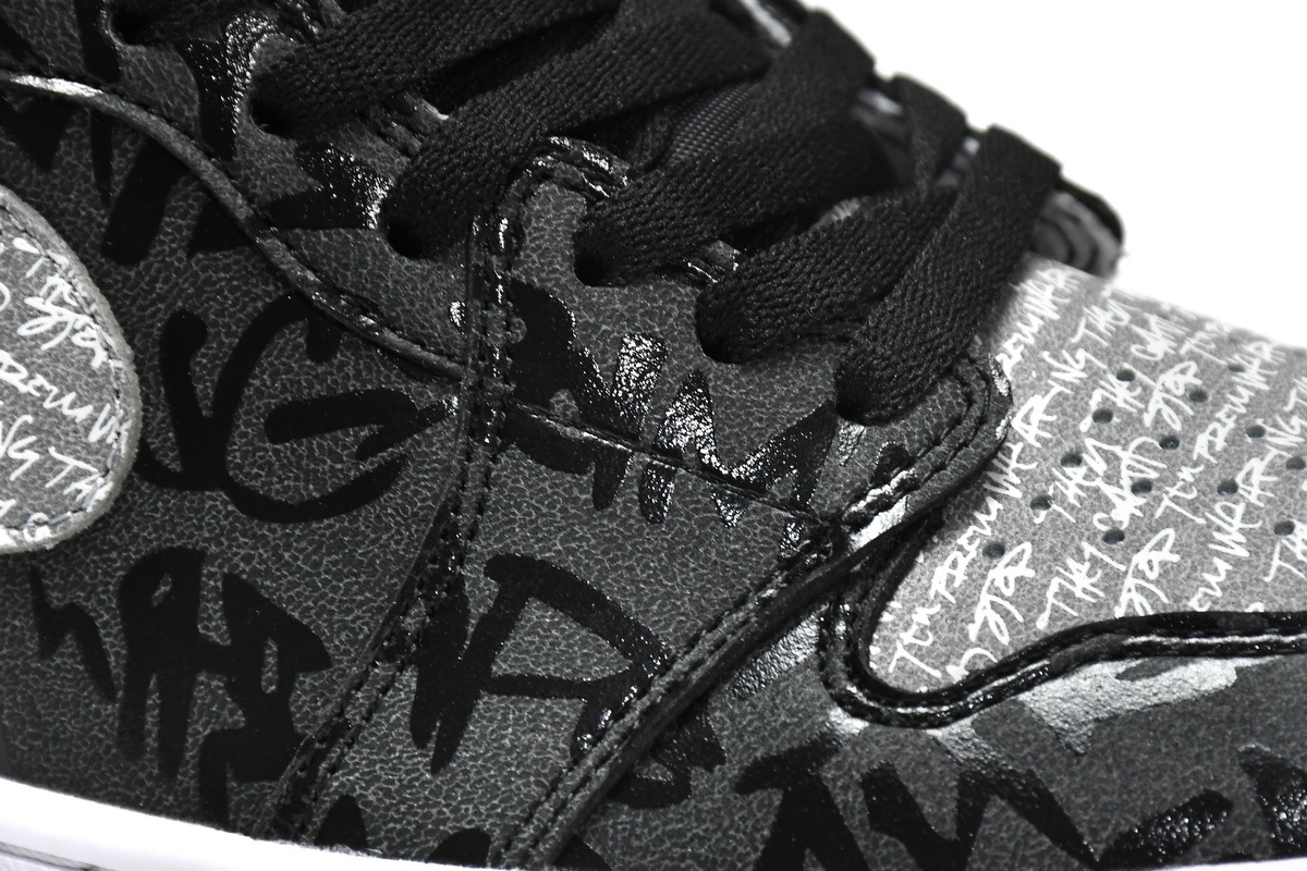Air Jordan 1 High OG Rebellionaire 555088-036