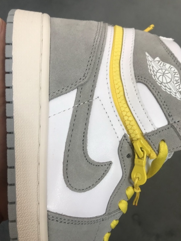 Air Jordan 1 High Switch Light Smoke Grey CW6576-100