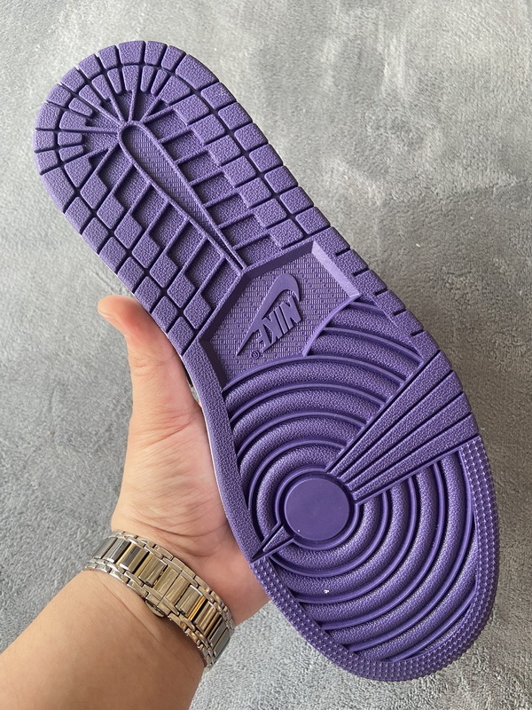 Air Jordan 1 Low Court Purple 553558-500