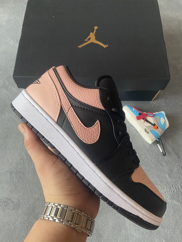 Air Jordan 1 Low Crimson Tint 553560-034