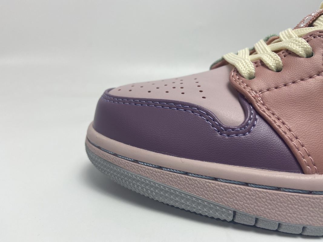 Air Jordan 1 Low SE Champagne DJ5196-615