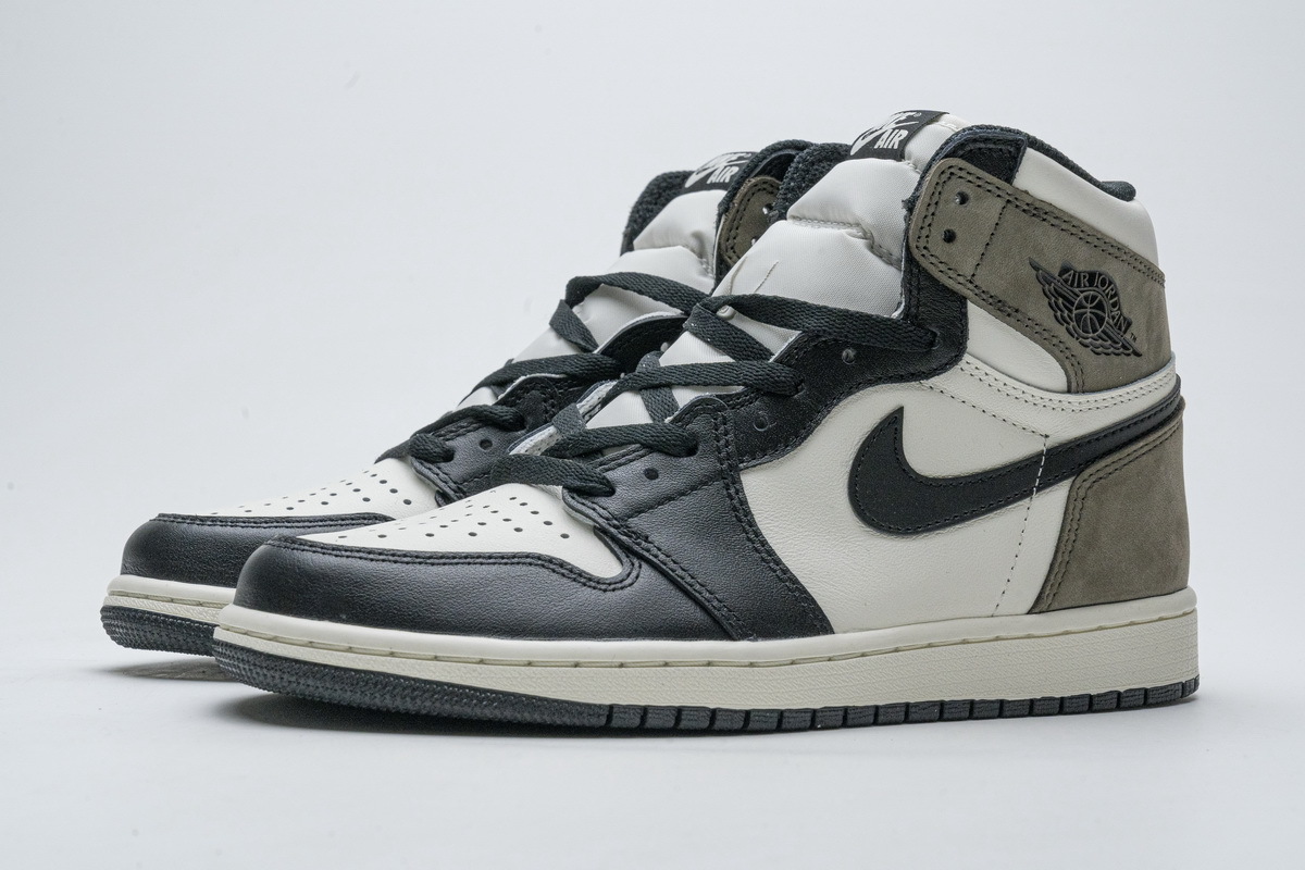 Air Jordan 1 Retro High OG 'Dark Mocha' 555088-105