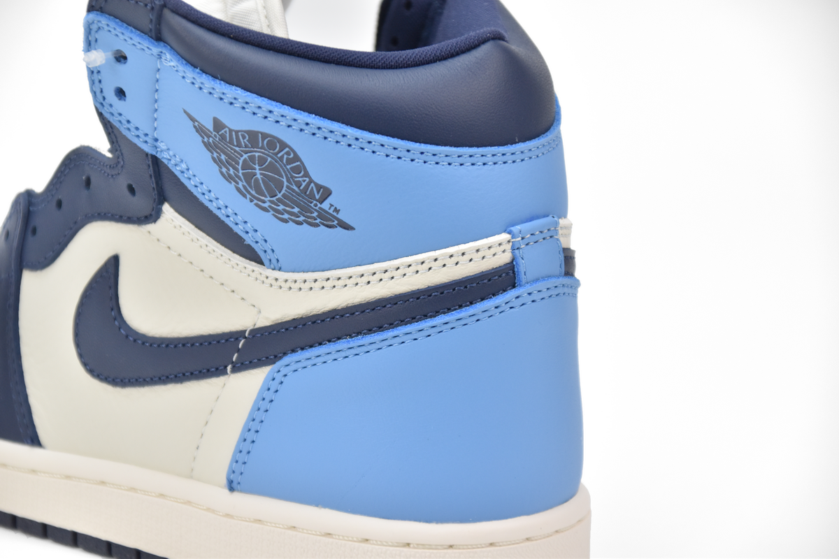 Air Jordan 1 Retro High OG “Obsidian University Blue”555088-140