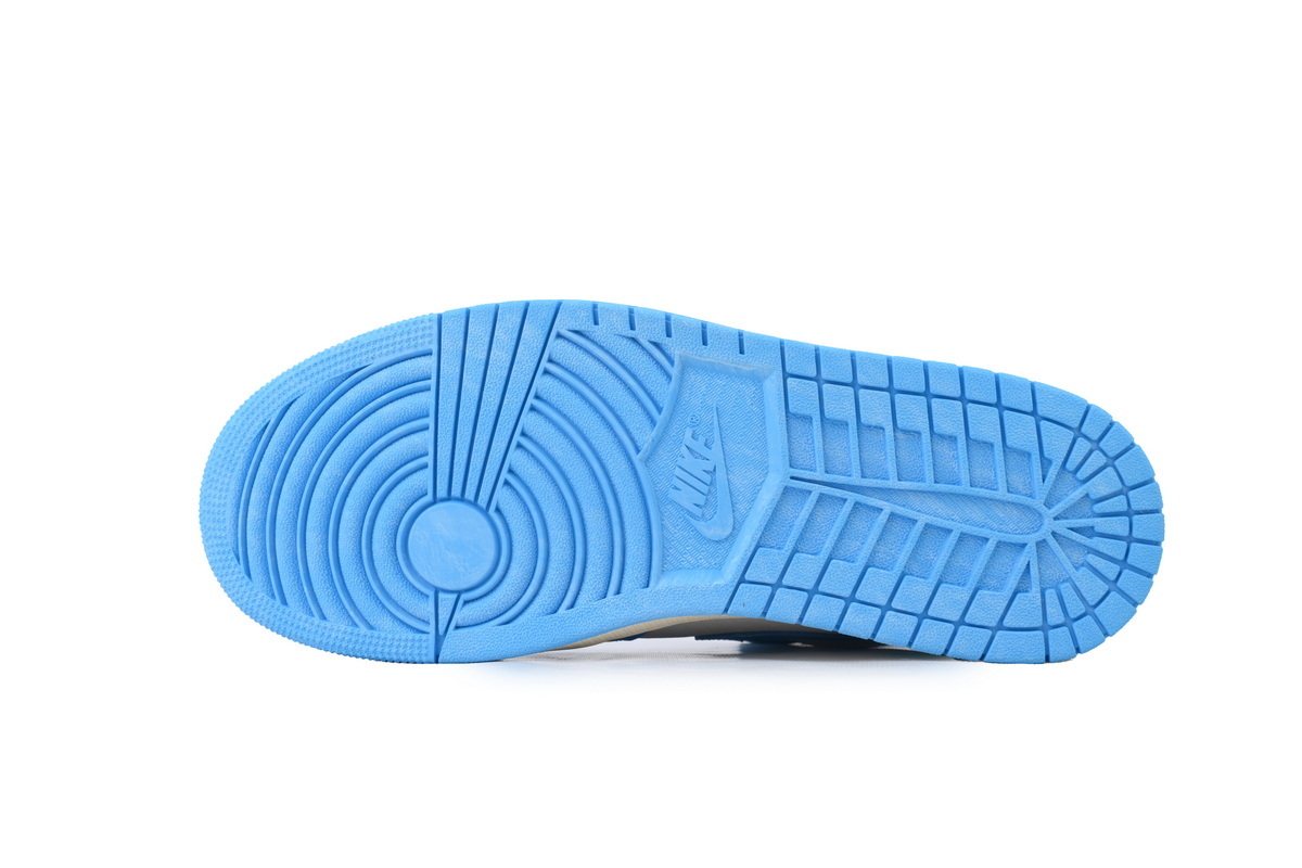 Air Jordan 1 Retro High OG 'UNC Reimagined' DZ5485-402