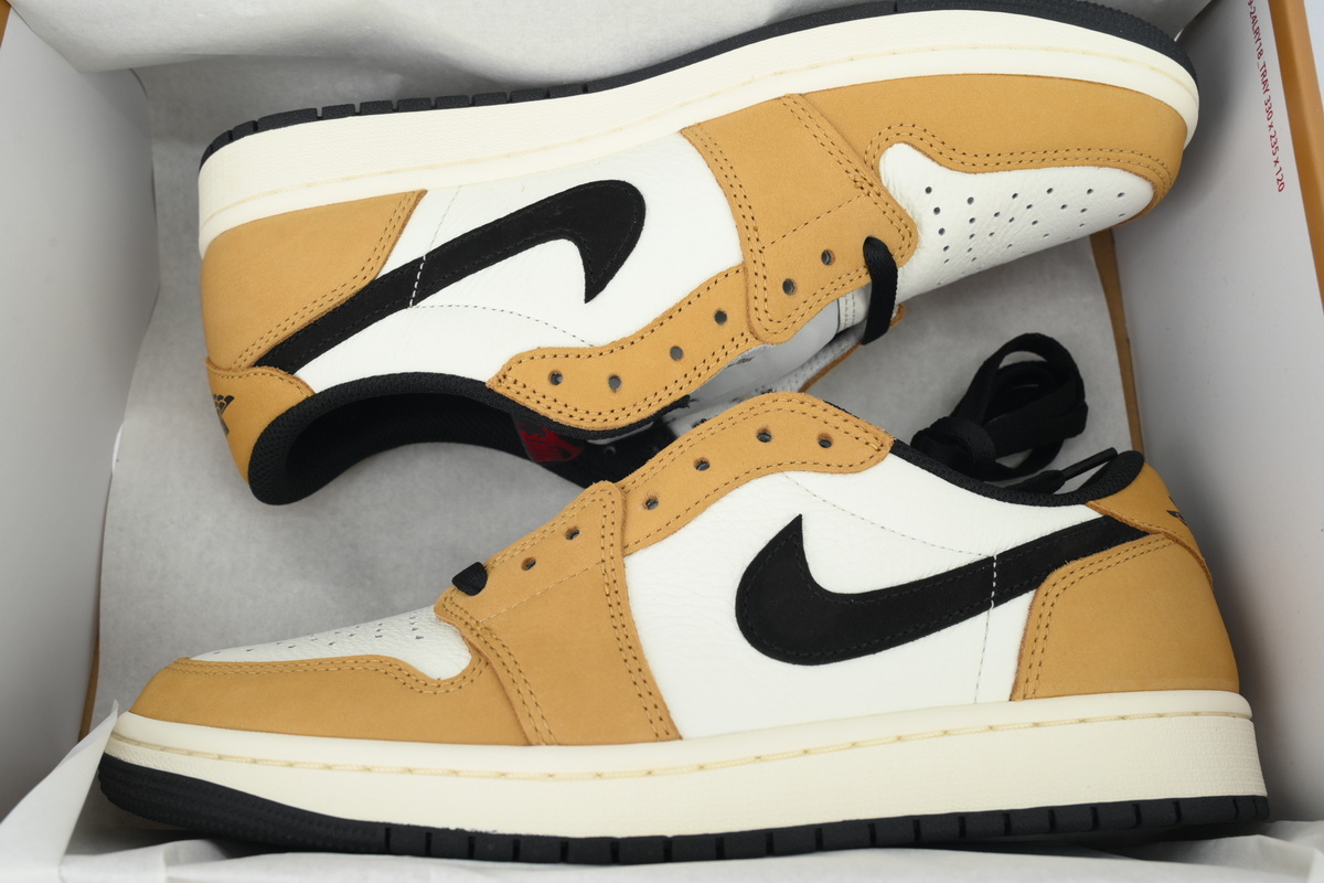 Air Jordan 1 Retro Low OG 'Rookie of the Year' CZ0790-107