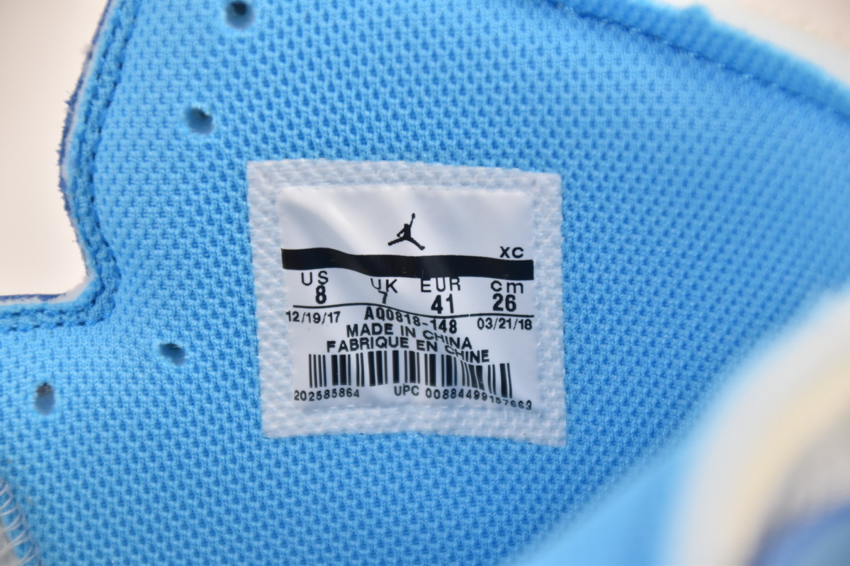 Off White x Air Jordan 1 “UNC” AQ0818-148