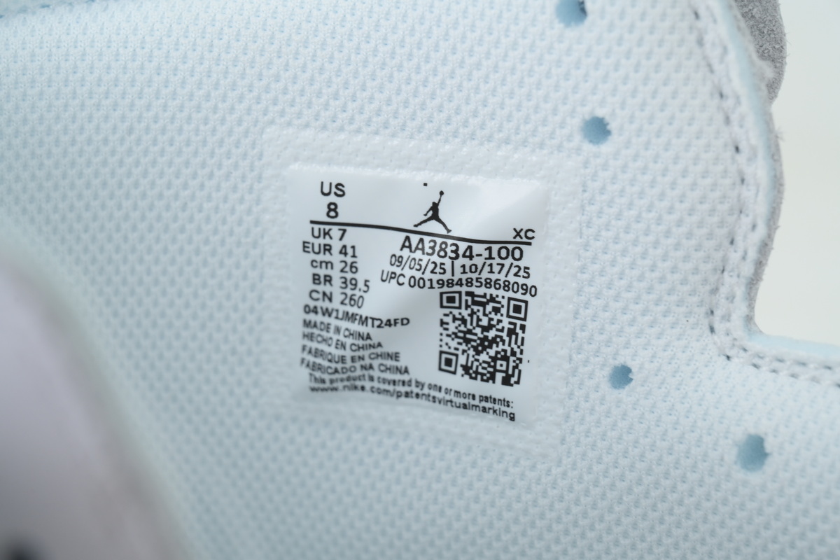 Off-White x Air Jordan 1 Retro High OG 'Alaska' AA3834-100