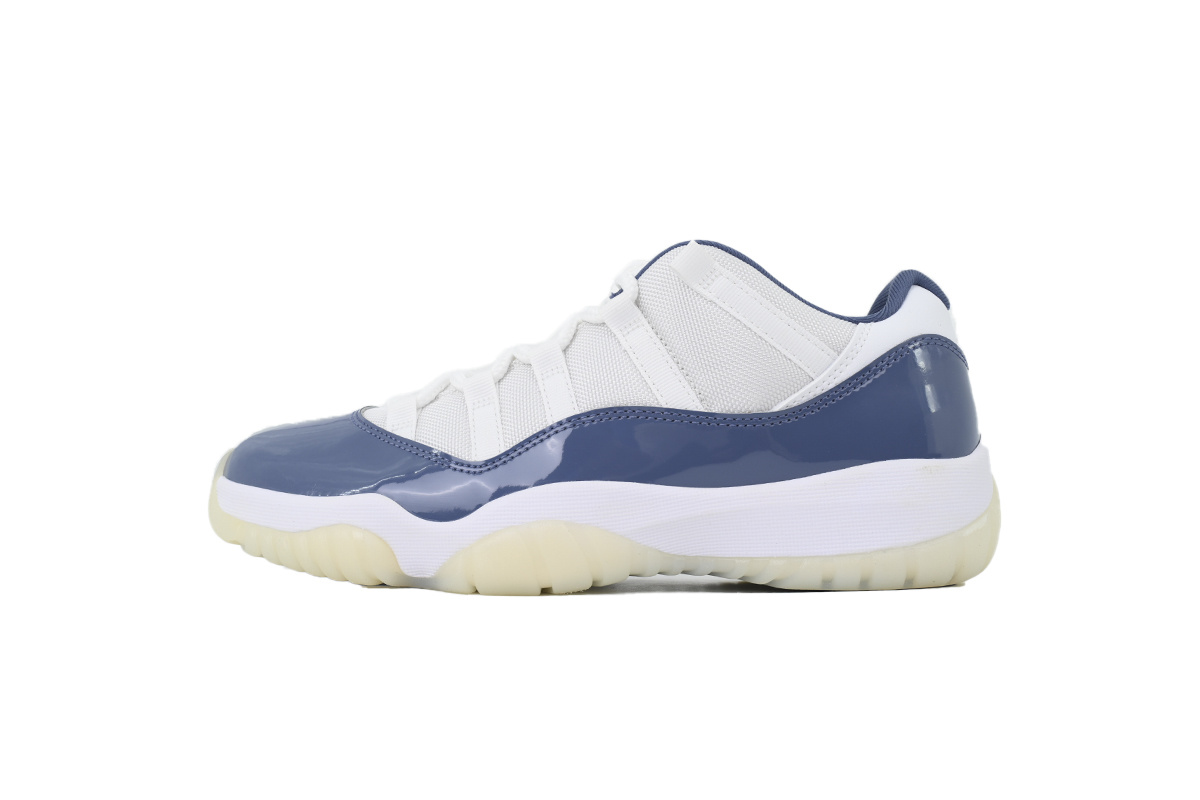 Air Jordan 11 Low "Midnight Navy" FV5104-104