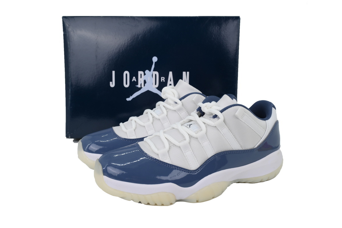 Air Jordan 11 Low "Midnight Navy" FV5104-104