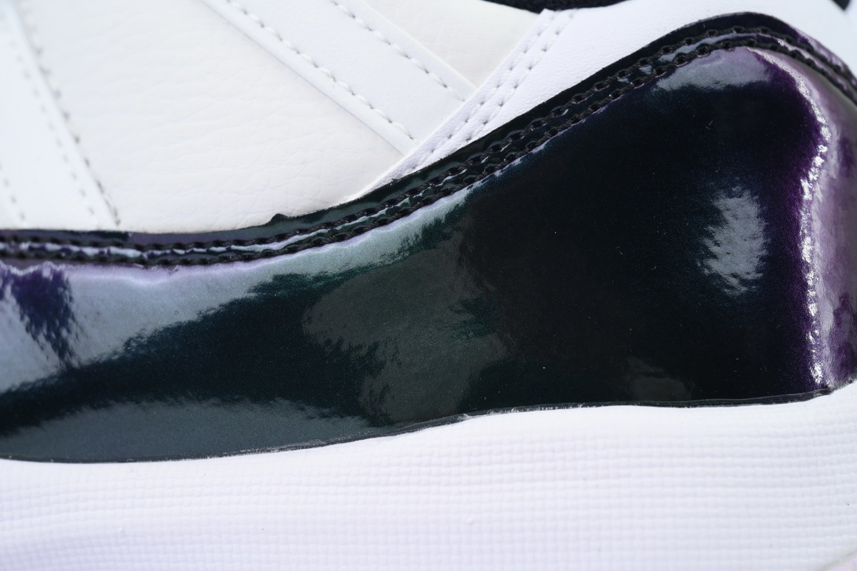 Air Jordan 11 Retro Low Emerald 528895-145