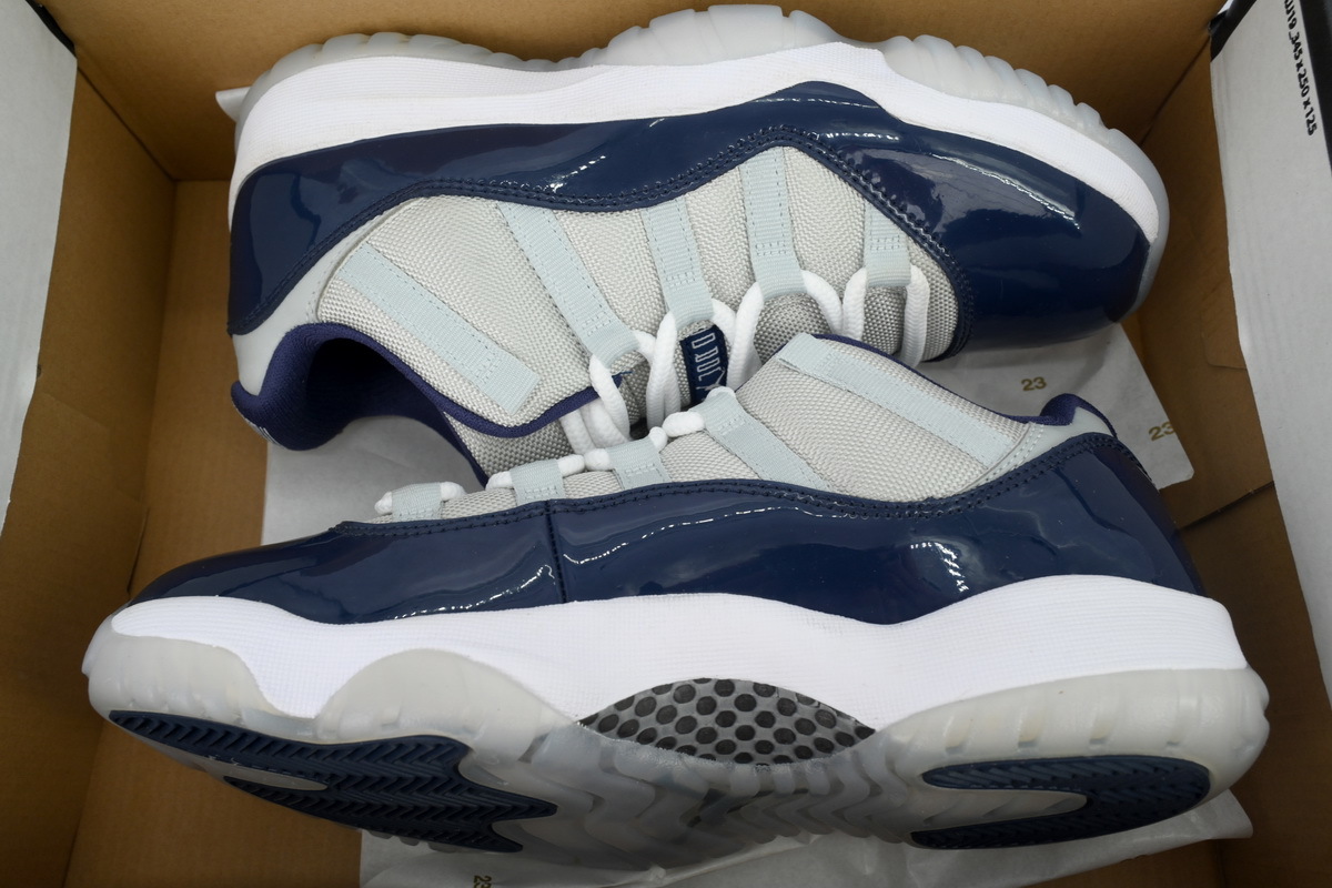 Air Jordan 11 Retro Low Georgetown 528895-007