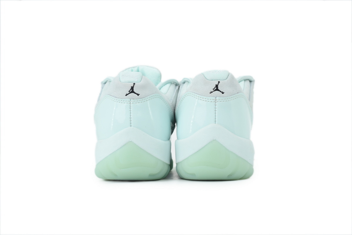 Air Jordan 11 Retro Low Limited Edition IW1882-300