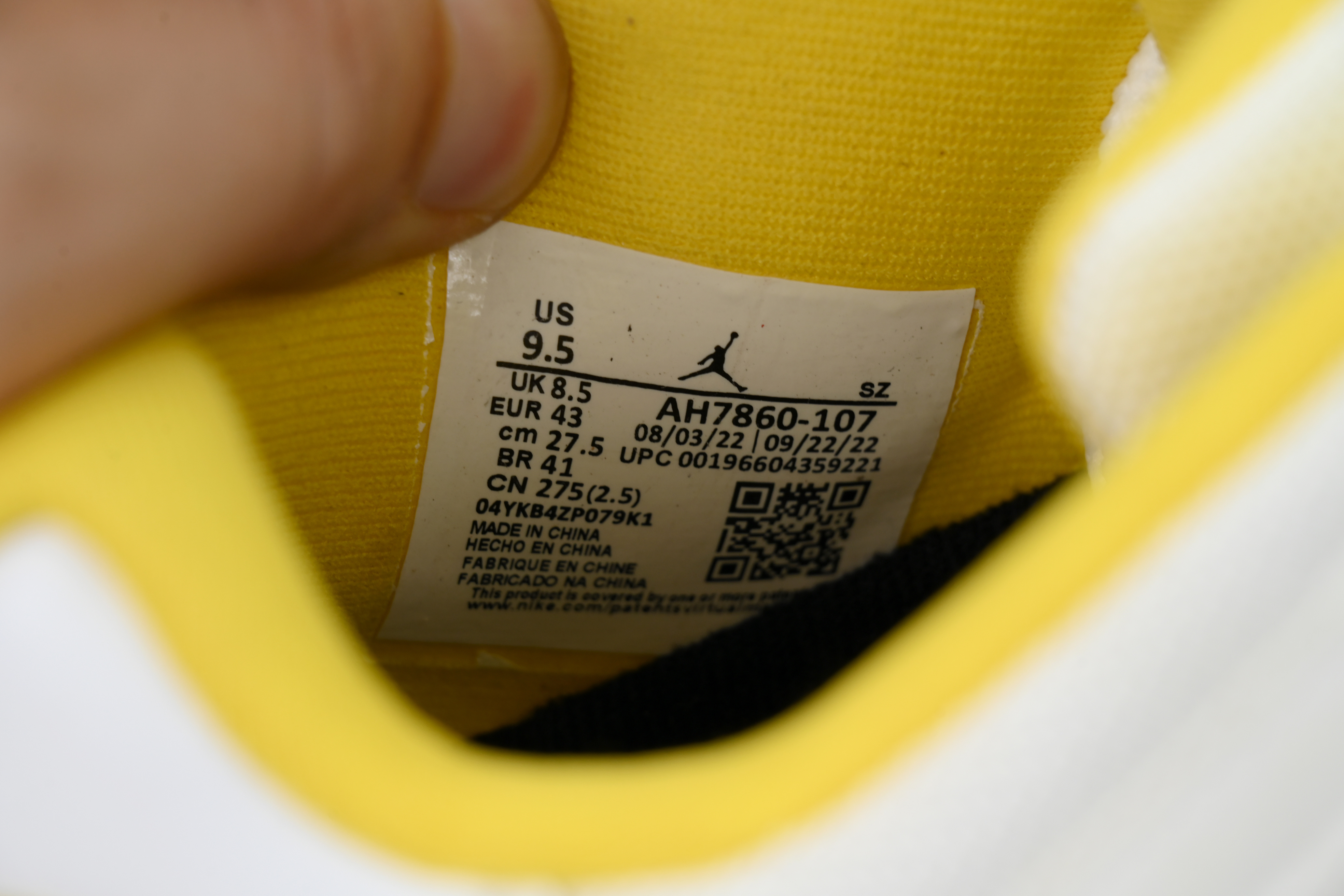 Air Jordan 11 Retro Low WMNS “Yellow Snakeskin AH7860-107