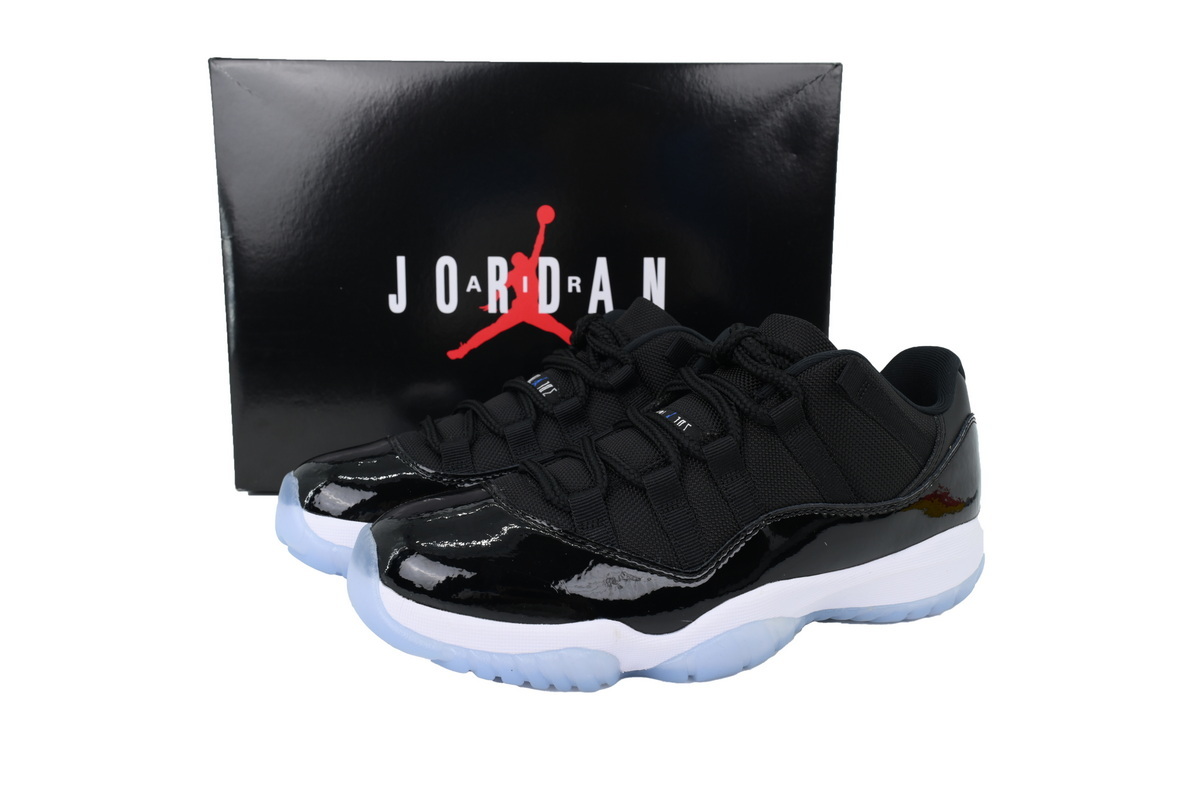 Nike Air Jordan 11 Retro Low “White/Midnight Navy” FV5104-004