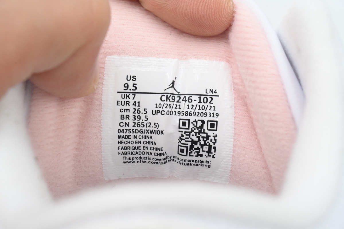 Air Jordan 3 Retro Dark Mocha CK9246-102