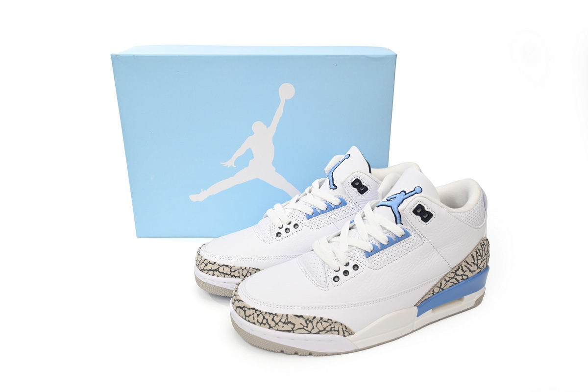 Air Jordan 3 Retro UNC CT8532-104
