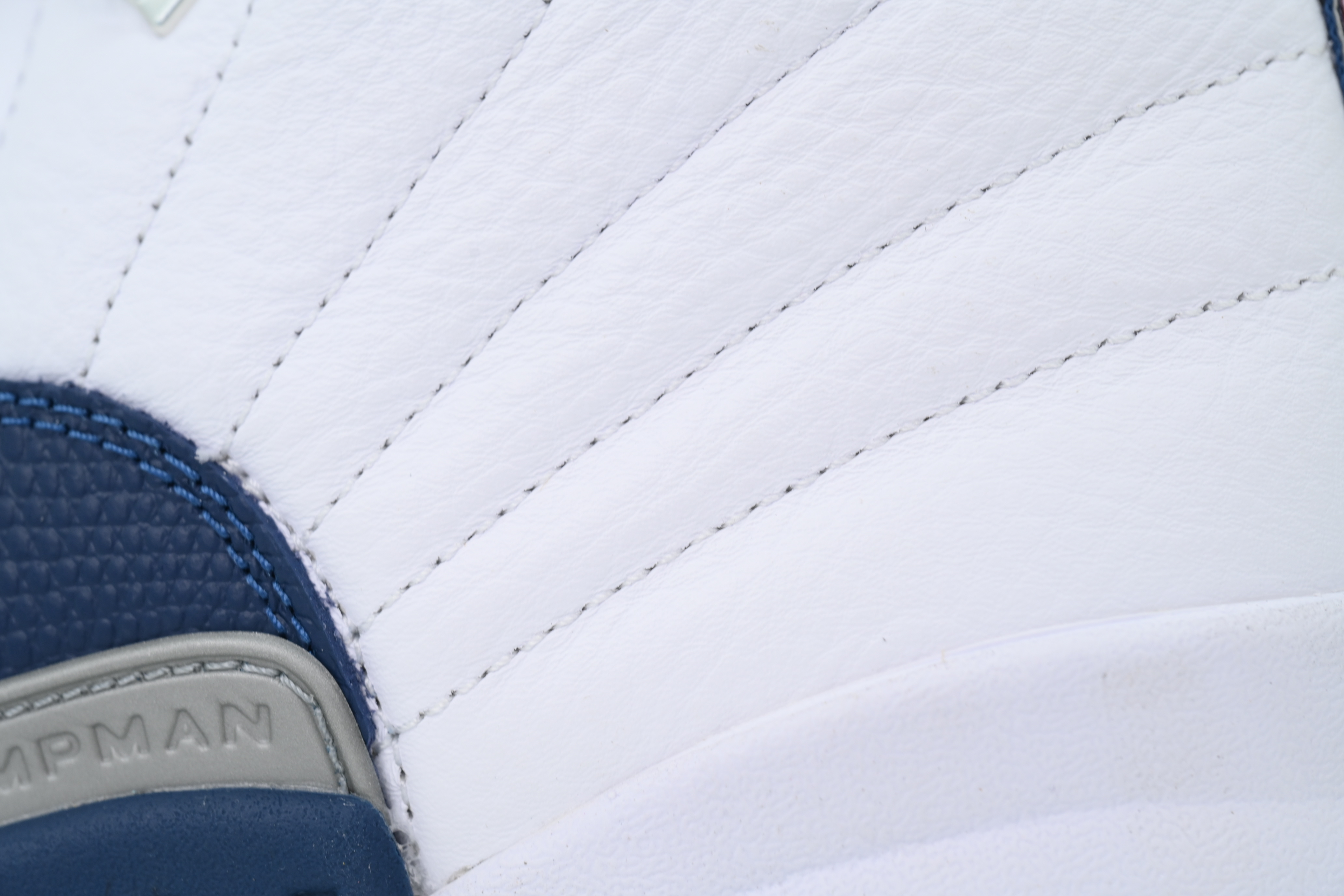 Air Jordan 12 Retro 'French Blue' CT8013-114