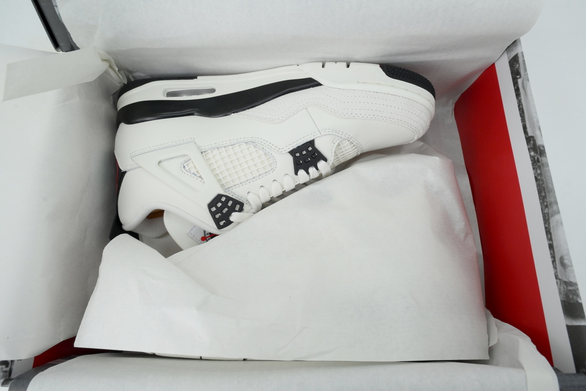 Air Jordan 4 Retro Club IM4002-100