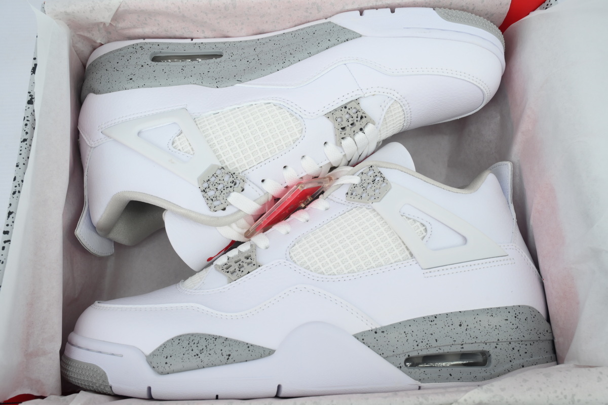 Air Jordan 4 Retro Tech White CT8527-100