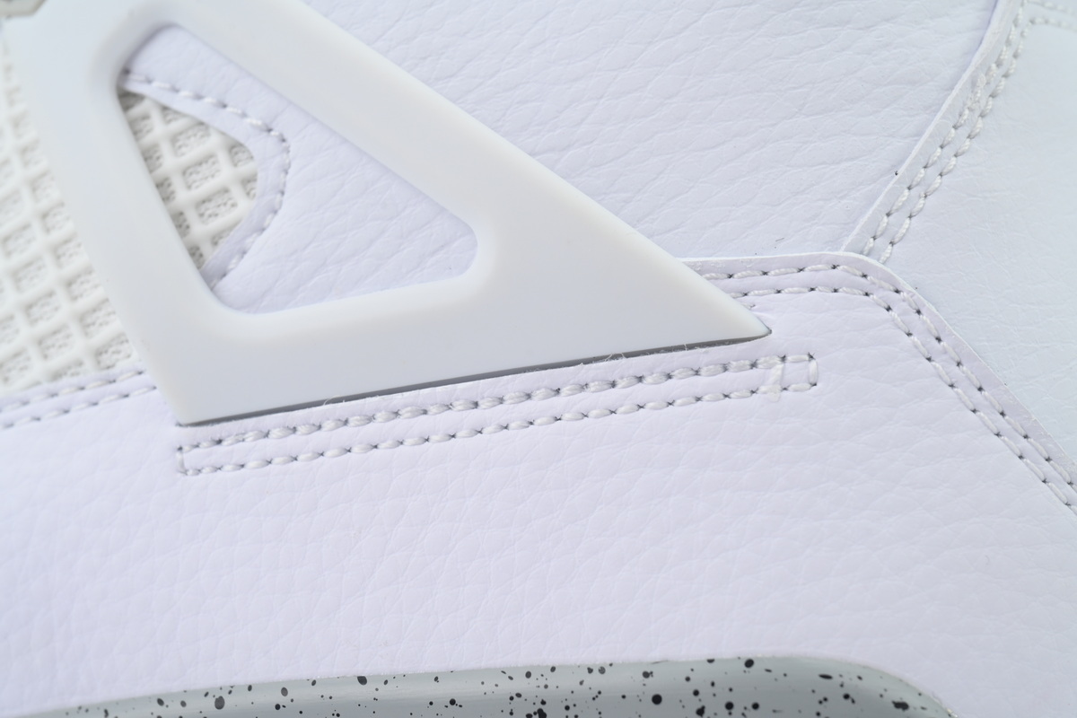 Air Jordan 4 Retro Tech White CT8527-100