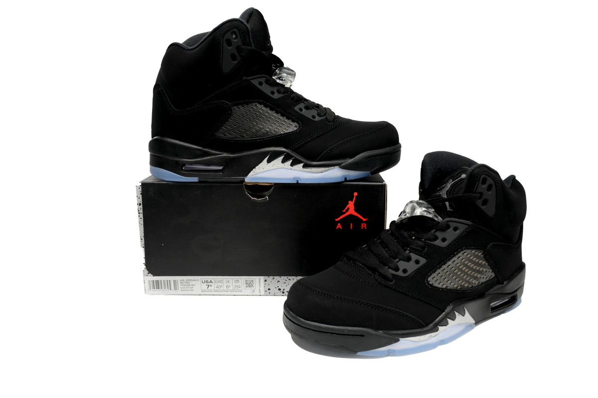 Air Jordan 5 "Black Cat" FZ2239-001