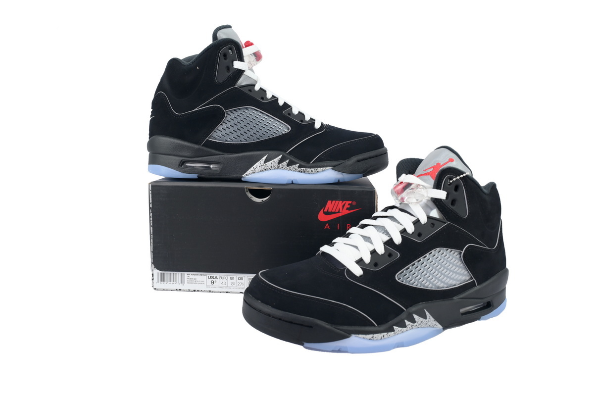 Air Jordan 5“Black Metallic Reimagined" HF3975-001