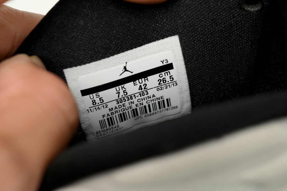 Air Jordan 8 Retro "Countdown Pack" 305381-103