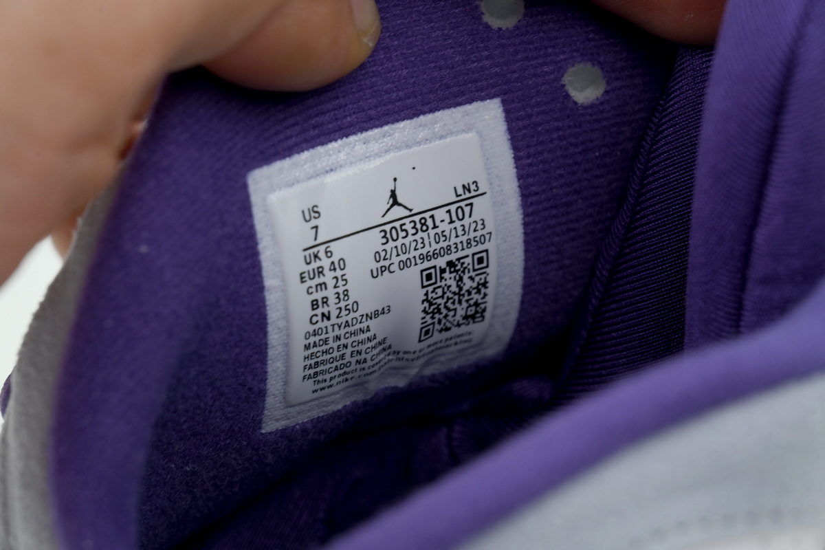 Air Jordan 8 Retro 'Kobe Bryant' PE 305381-107