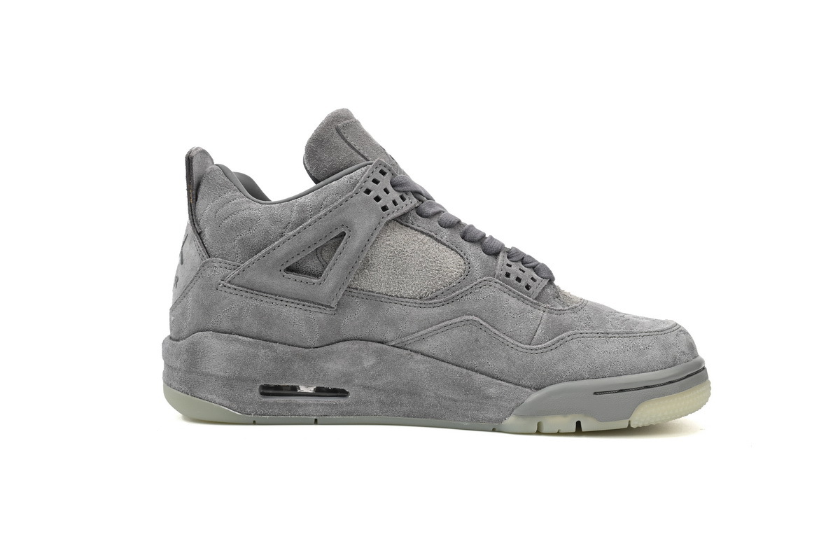 KAWS X Air Jordan 4 Retro 930155-003