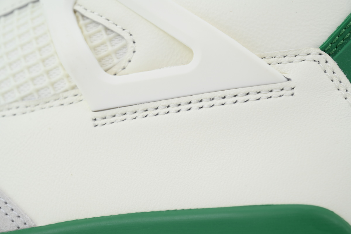 Nike SB x Air Jordan 4 Pine Green DR5415-103
