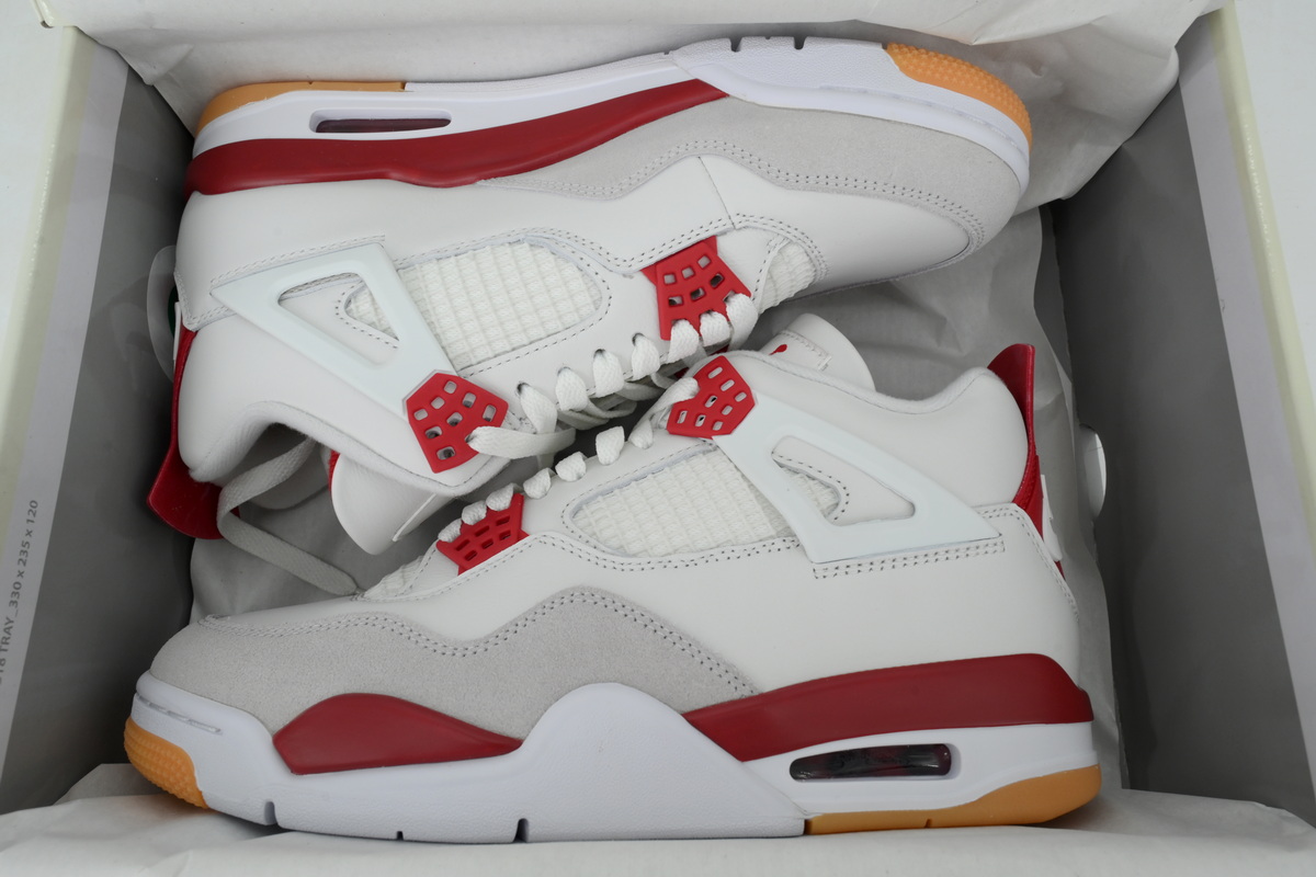 Nike SB x Air Jordan 4 Retro SP Varsity Red DR5415-106