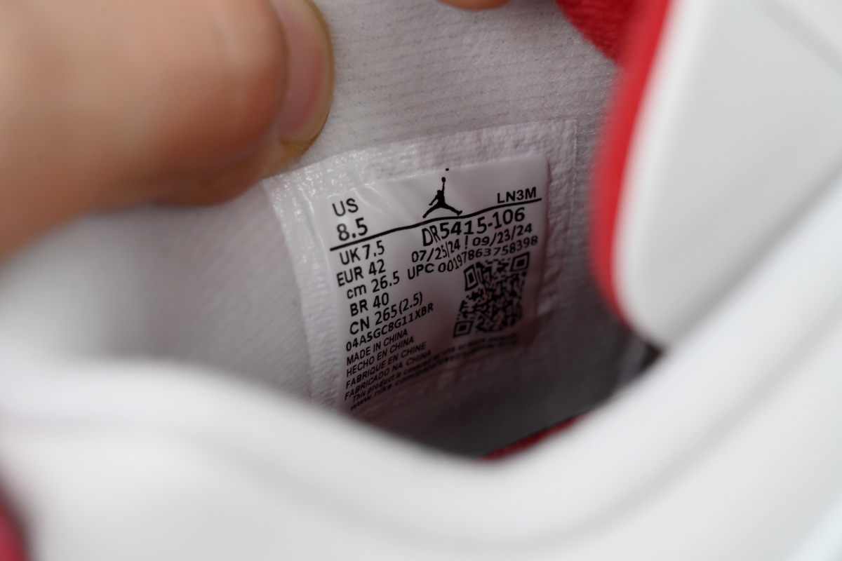 Nike SB x Air Jordan 4 Retro SP Varsity Red DR5415-106