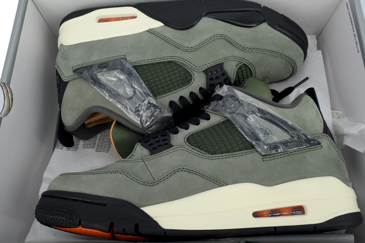 Undefeated x Air Jordan 4 Retro Green Black Hook IB1519-200