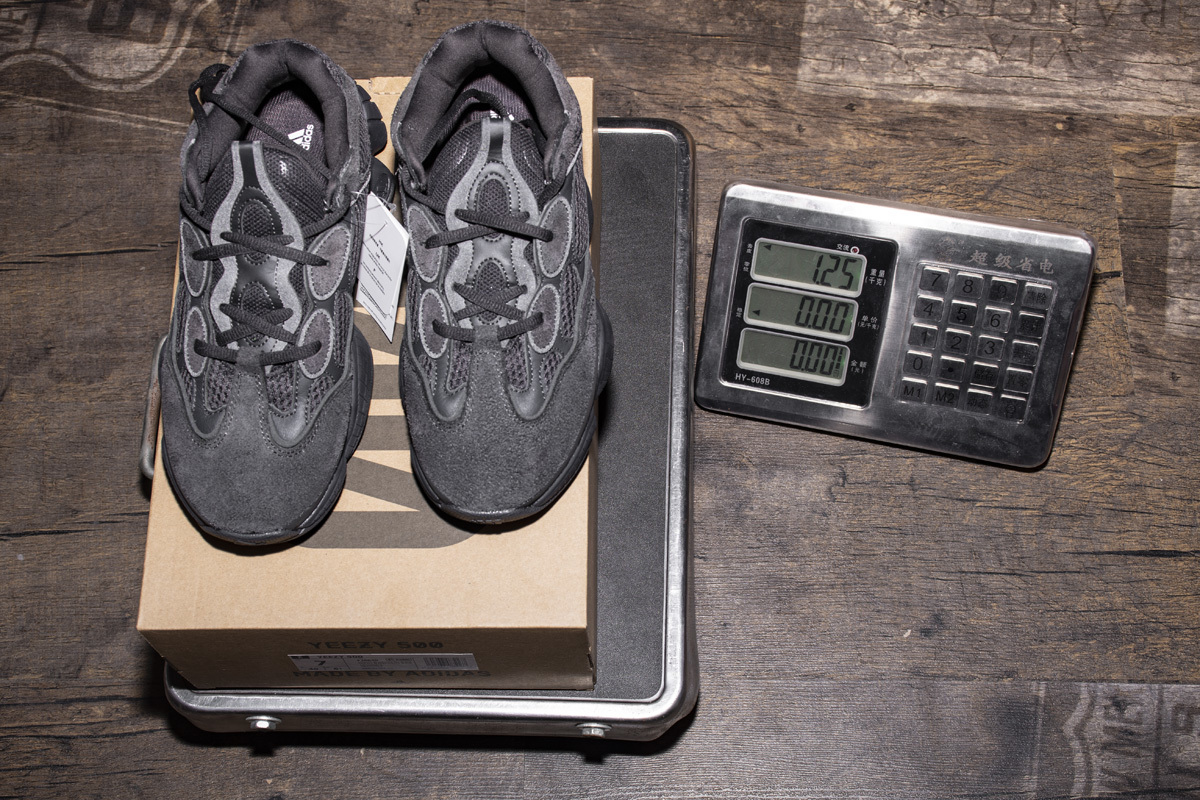  Adidas Yeezy 500 Utility Black  F36640