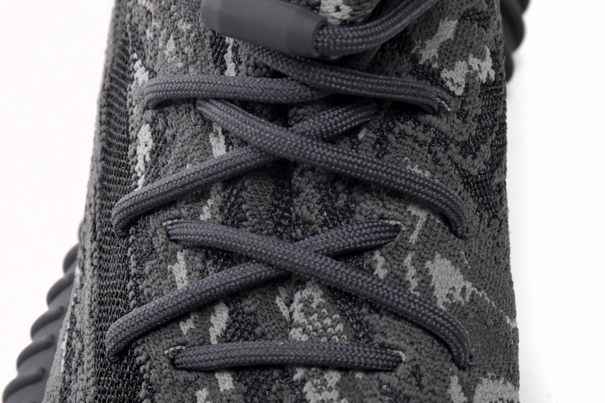Adidas Yeezy 350 V2 Dark Salt ID4811