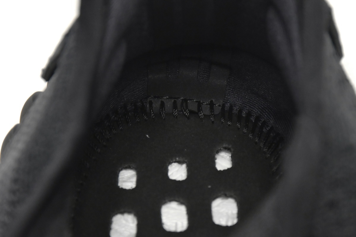 Adidas Yeezy Boost 350 V2 'Onyx' HQ4540