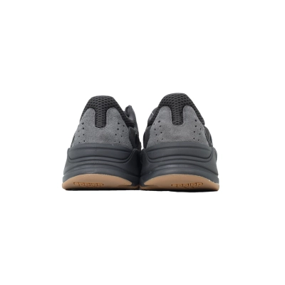 Yeezy Boost 700“Utility Black” FV5304  02