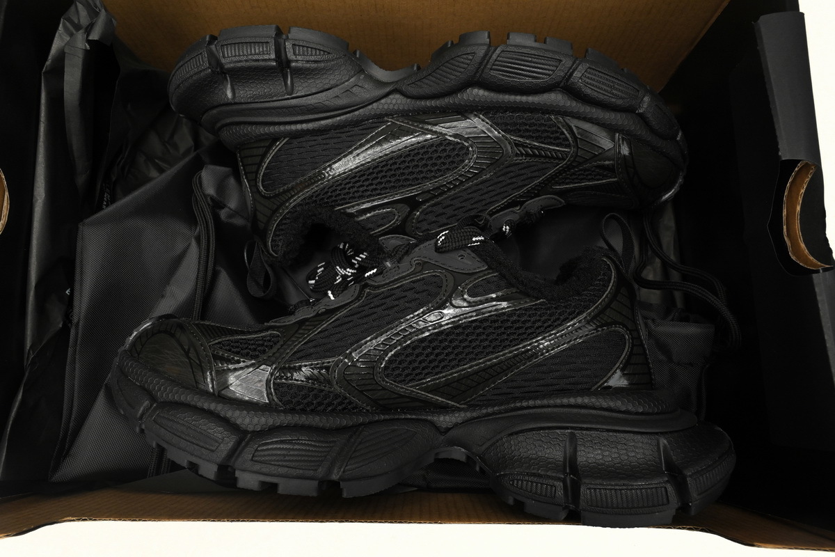 Balenciaga 3XL Black 734734 W3XL2 1000
