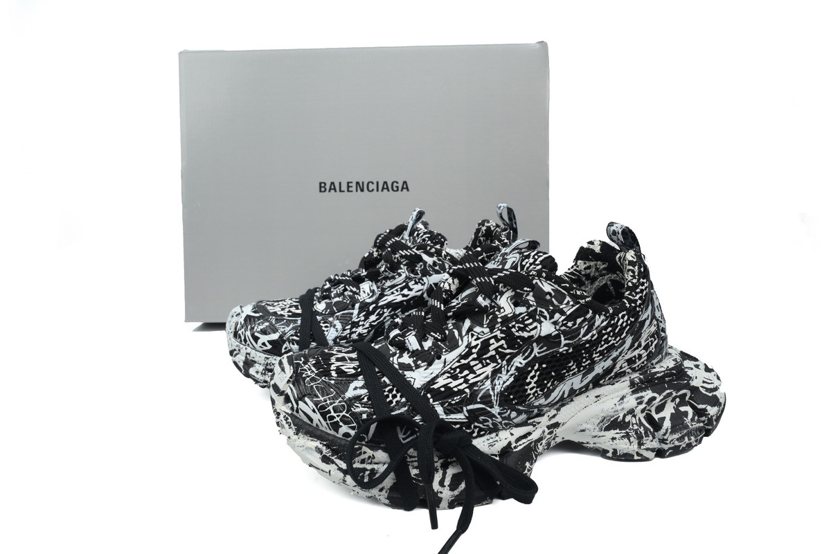 Balenciaga 3XL Luminous Black Graffiti 734731 W3XDC 0236