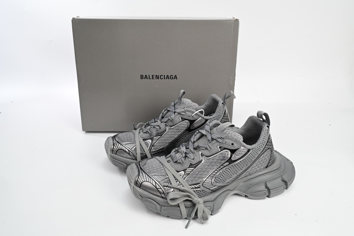 Balenciaga 3XL Silver Grey 542229 W1RB5 1210