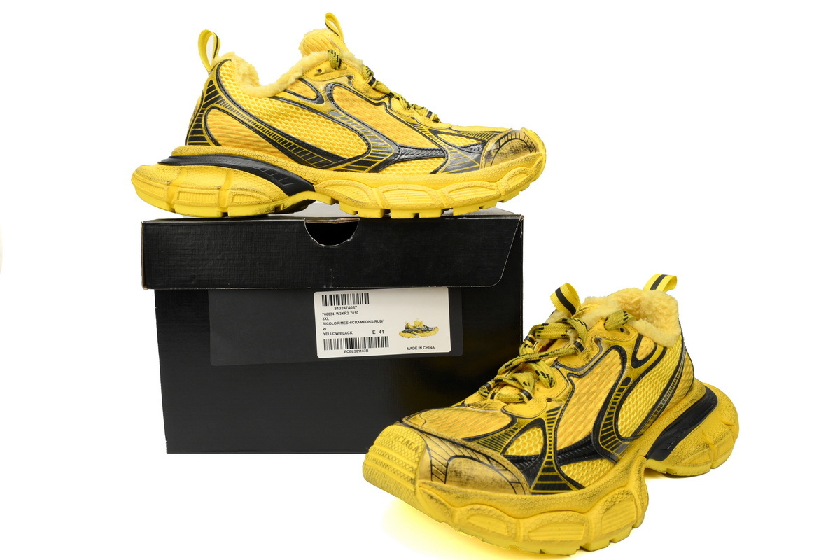 Balenciaga 3XL Yellow Ice Velvet 766034 WSXR2 7010