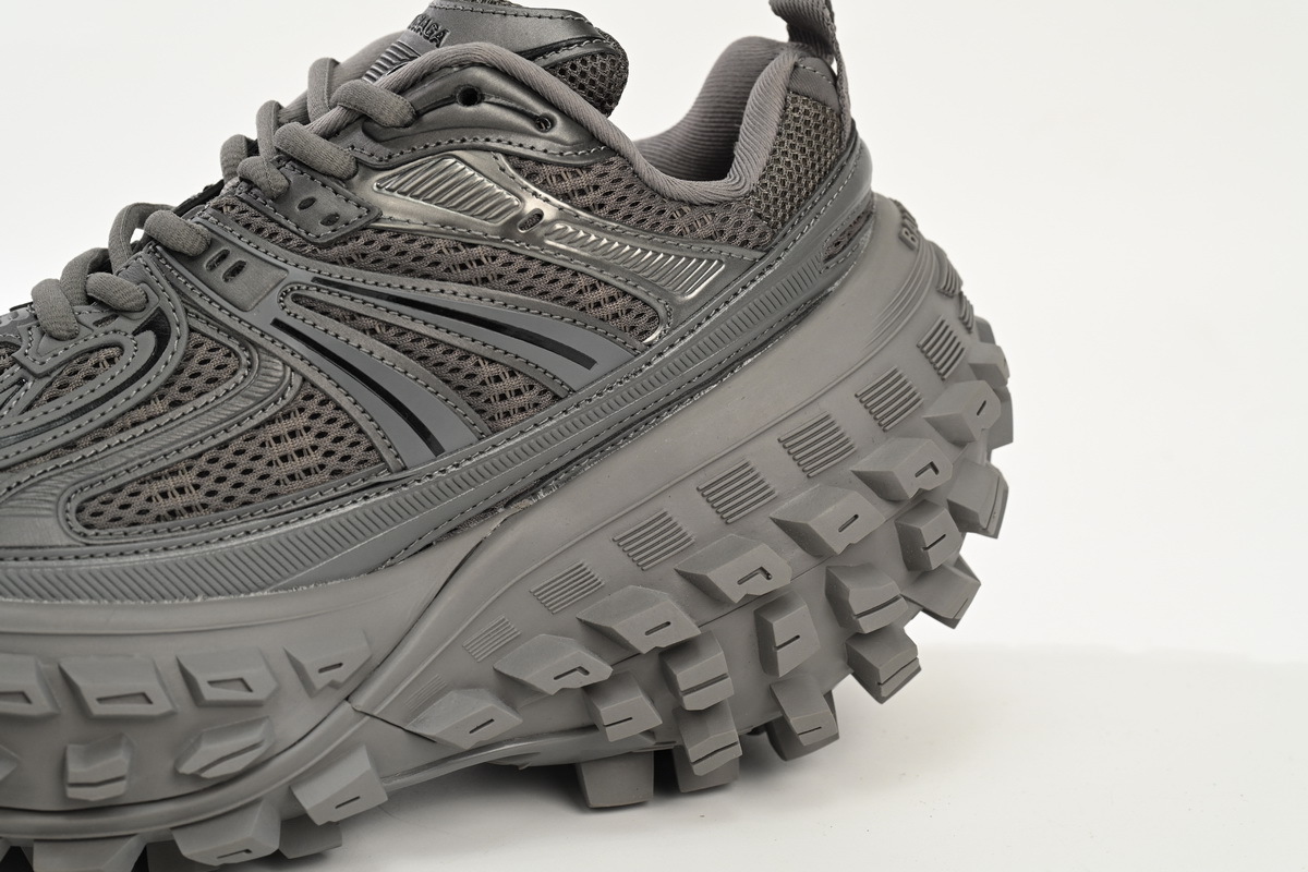 Balenciaga Defender Black Gray 685611 W2RA6 3000