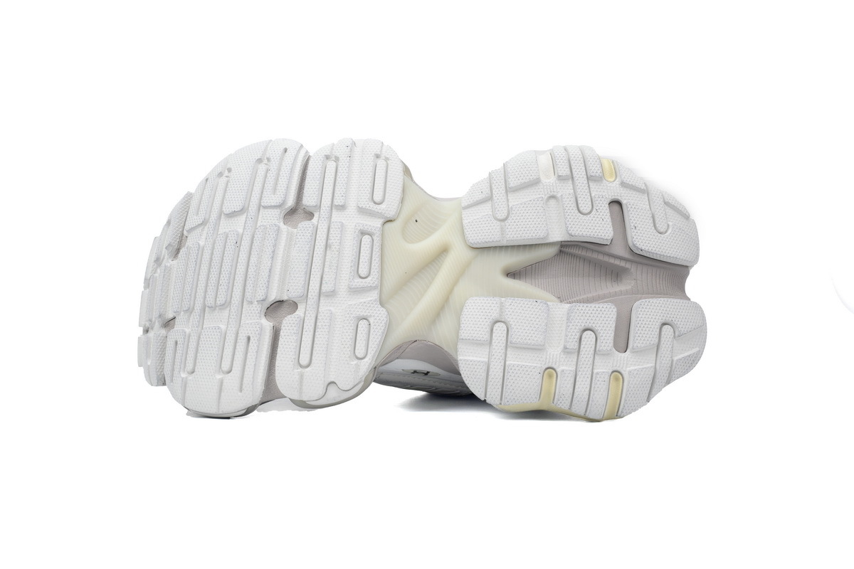 Balenciaga Runner Grey White 784339 W2MV9 9191