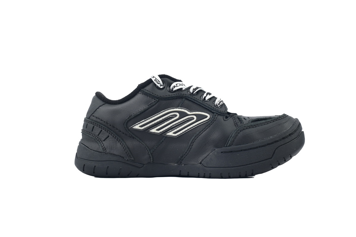 Balenciaga HAMPTONS WORN-OUT Black 841765 WCURB 1000