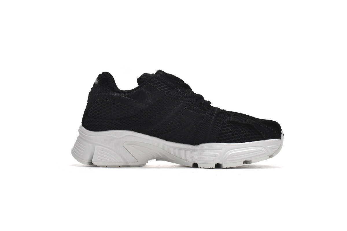 Balenciaga Phantom Sneaker Black White 679339 W2E96 1090