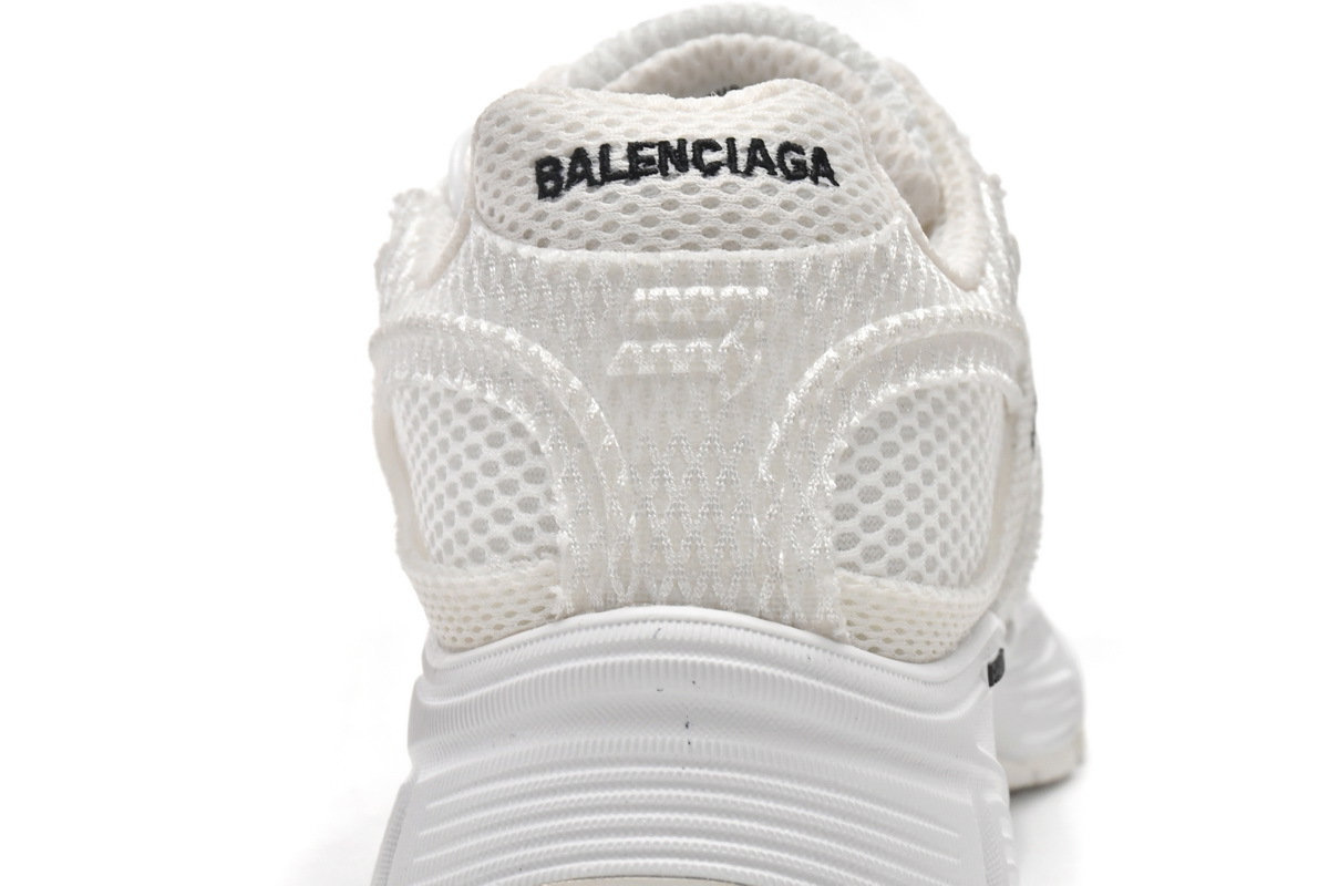Balenciaga Phantom Sneaker White 679339 W2E92 9000