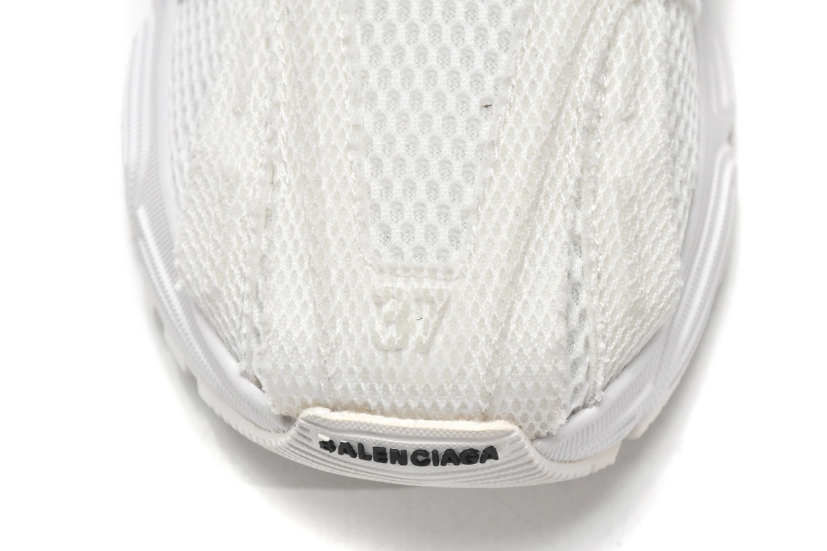 Balenciaga Phantom Sneaker White 679339 W2E92 9000