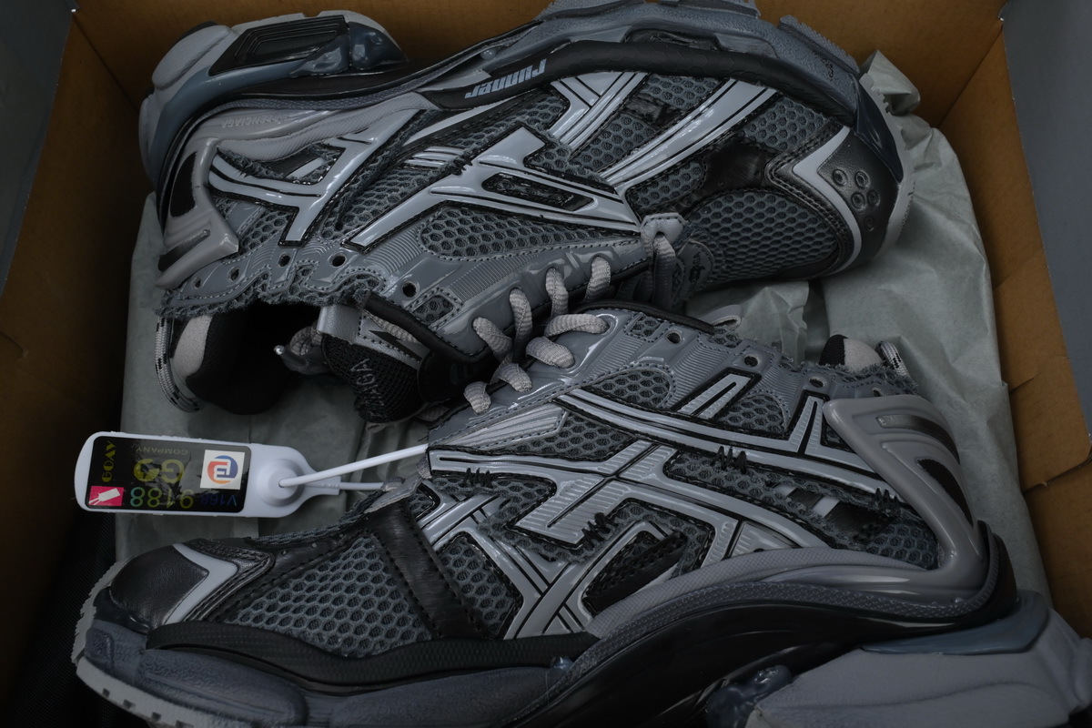 Balenciaga Runner All Black Gray 677403 W3RBR 1515