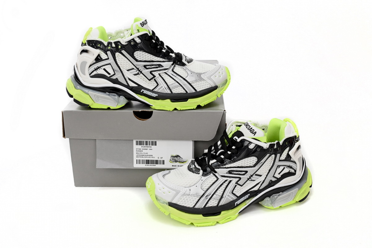 Balenciaga Runner Black, white, and Yellow 677402 W3RBP 1093